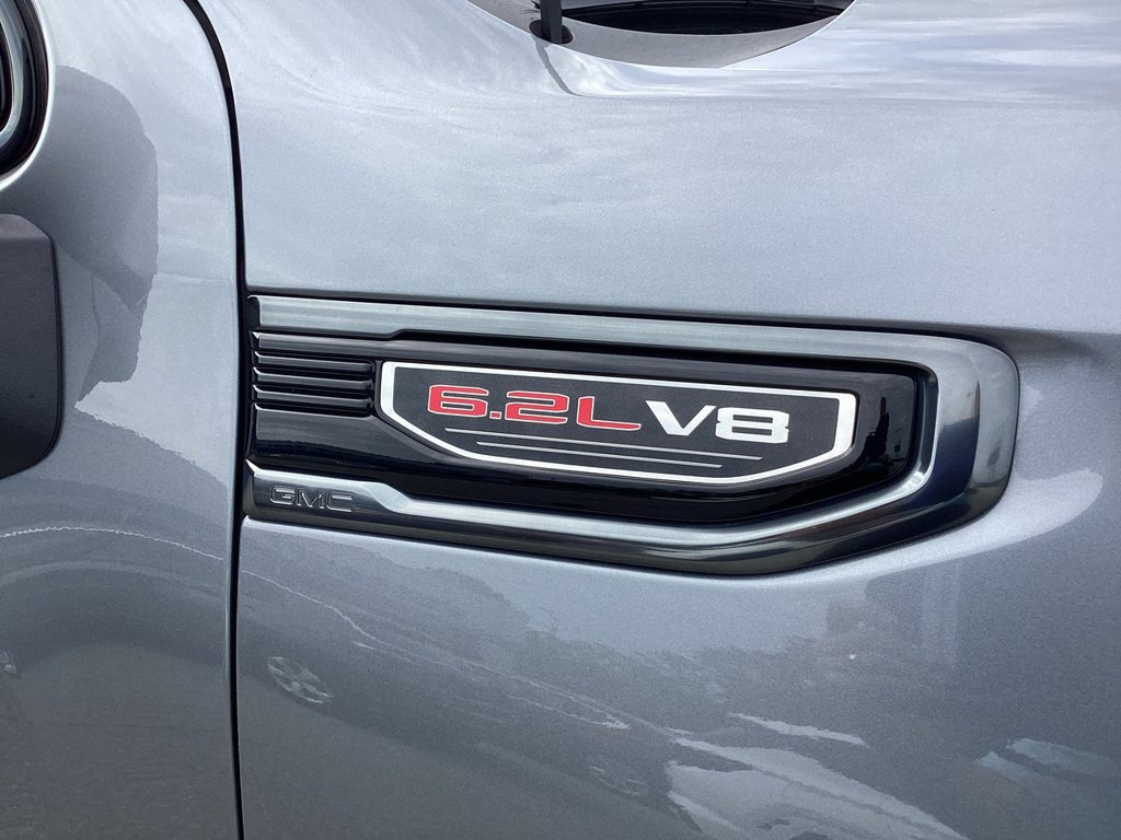 Used 2022 GMC Sierra 1500 AT4 w/ AT4 Preferred Package AWD/4WD image 14