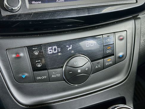 Used 2019 Nissan Sentra SV FWD image 22