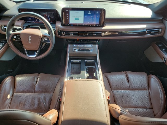 Used 2025 Lincoln Aviator Reserve w/ Equipment Group 201A AWD/4WD image 26
