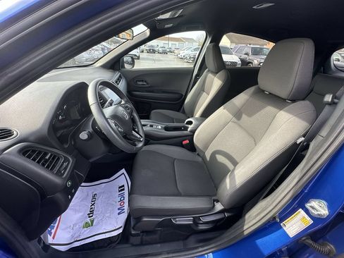 Used 2022 Honda HR-V Sport image 11