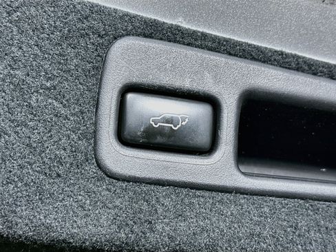 Used 2013 Lexus RX 350 AWD w/ Navigation Pkg image 30