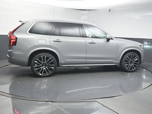 Used 2026 Volvo XC90 B6 Plus w/ Protection Package Premier AWD/4WD image 8