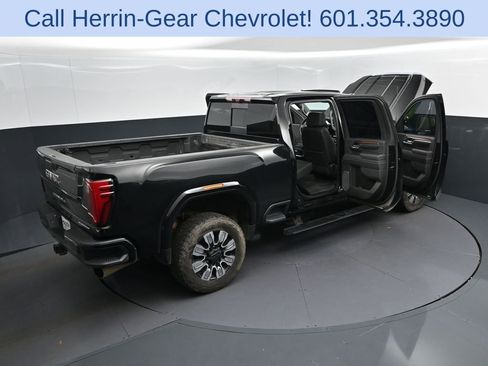 Used 2024 GMC Sierra 3500 Denali w/ Denali Reserve Package AWD/4WD image 54
