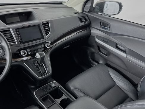 Used 2016 Honda CR-V Touring image 24
