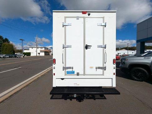 New 2024 Chevrolet Express 3500 w/ Power Convenience Package RWD image 4