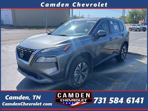 Used 2022 Nissan Rogue SV image 1