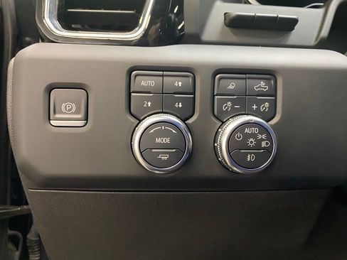 Used 2023 GMC Sierra 1500 Denali Ultimate AWD/4WD image 25