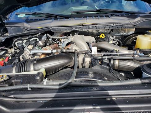 Certified 2022 Ford F250 Lariat image 37