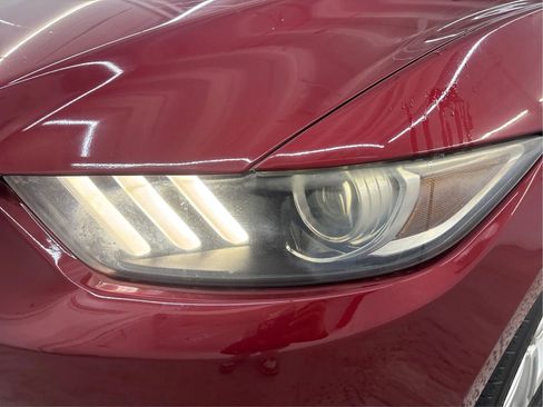 Used 2015 Ford Mustang Coupe RWD image 31