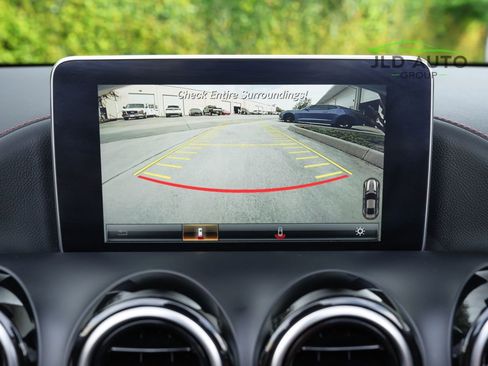 Used 2018 Mercedes-Benz AMG GT Roadster image 23