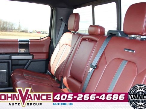 Used 2022 Ford F350 Platinum image 22