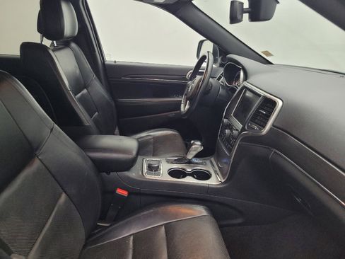 Used 2018 Jeep Grand Cherokee Limited w/ Luxury Group II image 21