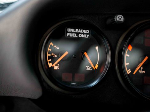 Used 1996 Porsche 911 Carrera image 54