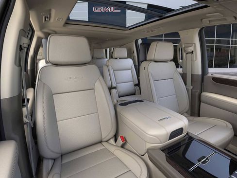 New 2026 GMC Yukon XL Denali image 16