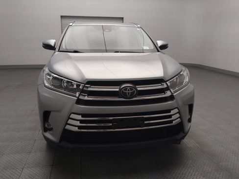 Used 2019 Toyota Highlander Limited FWD image 14