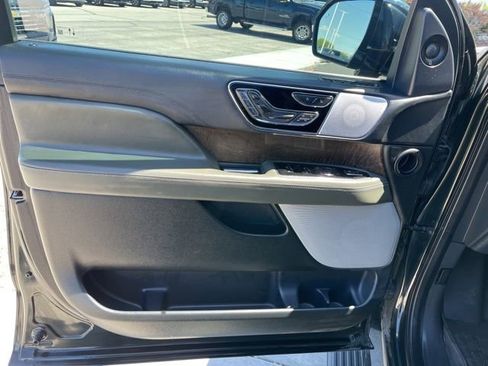Used 2023 Lincoln Navigator Black Label AWD/4WD image 14