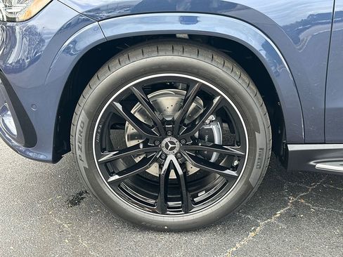 New 2026 Mercedes-Benz GLS 450 4MATIC image 12