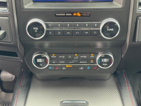 Used 2020 Ford Expedition Limited w/ Equipment Group 303A RWD image 22