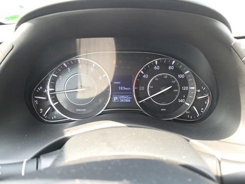 Used 2019 Nissan Armada SV w/ Driver Package RWD image 13