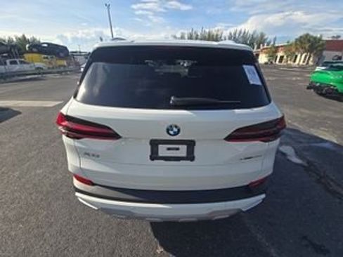 Used 2024 BMW X5 sDrive40i w/ Parking Assistance Package RWD image 8