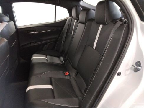 Used 2025 Toyota Camry SE image 34