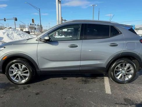 Used 2023 Buick Encore GX Essence w/ Advanced Technology Package image 5