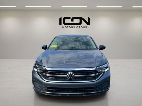 Used 2024 Volkswagen Jetta SE FWD image 8