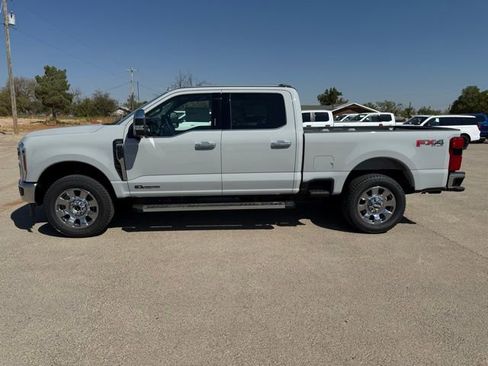 New 2026 Ford F250 Lariat w/ Chrome Package image 4