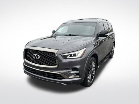 Used 2024 INFINITI QX80 Sensory AWD/4WD image 3