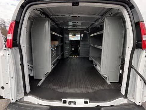 New 2025 Chevrolet Express 2500 w/ Driver Convenience Package RWD image 30