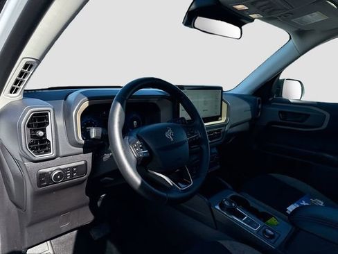 Used 2025 Ford Bronco Sport Big Bend w/ Convenience Package AWD/4WD image 10