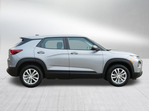 Used 2023 Chevrolet TrailBlazer LS AWD/4WD image 8