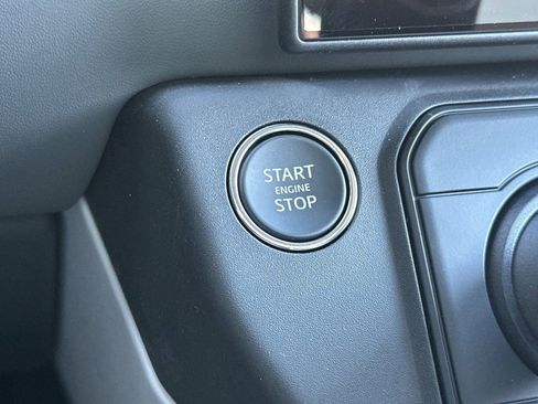 New 2026 Land Rover Defender 110 X-Dynamic SE AWD/4WD image 28