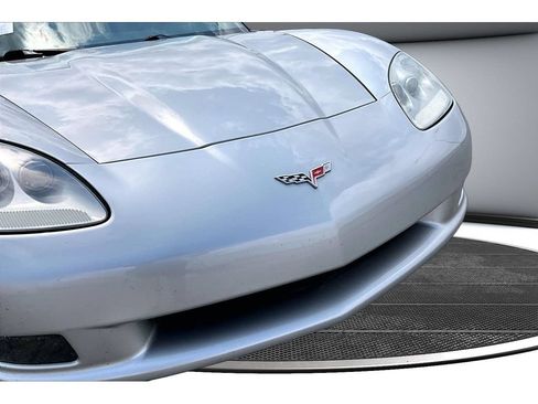 Used 2007 Chevrolet Corvette Coupe RWD image 46