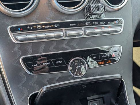 Used 2019 Mercedes-Benz C 300 Sedan image 29