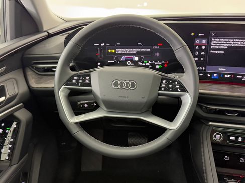 New 2025 Audi Q5 Premium Plus image 18