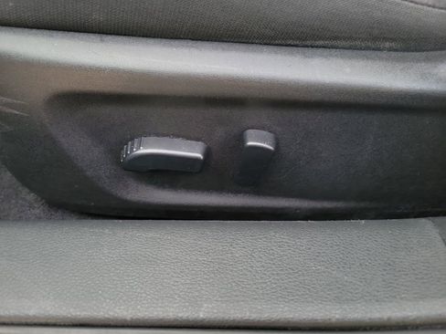 Used 2024 Nissan Altima 2.5 SV image 18