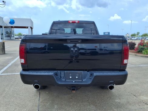 Used 2014 RAM 1500 Express w/ Black Ram 1500 Express Group RWD image 3