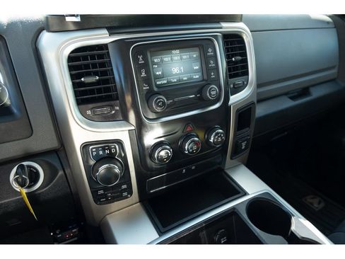 Used 2015 RAM 1500 Big Horn AWD/4WD image 22