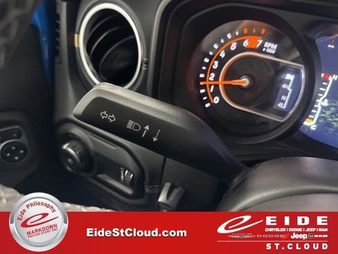 New 2025 Jeep Wrangler Sahara w/ Safety Group image 34