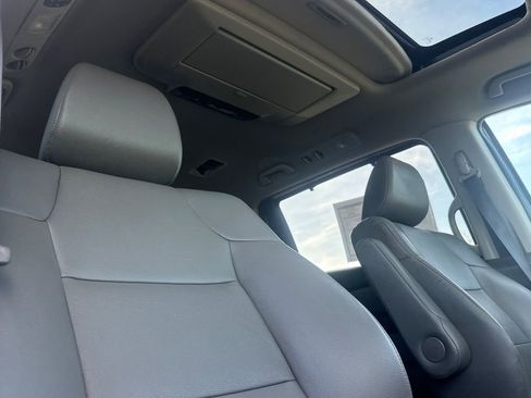 Used 2016 Honda Odyssey Touring Elite image 17