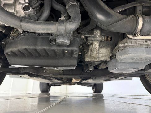 Used 2013 Volkswagen Tiguan SE image 84