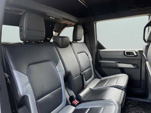 Used 2023 Ford Bronco Black Diamond AWD/4WD image 47