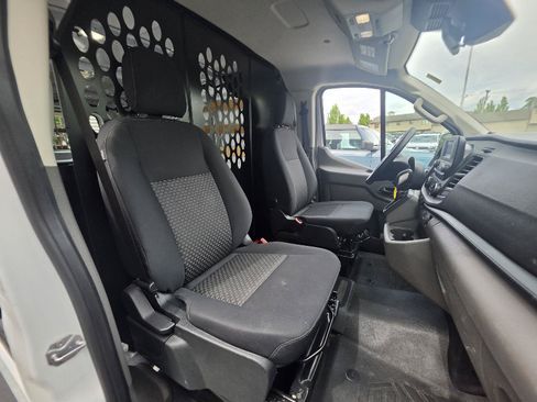 Used 2025 Ford Transit 250 Low Roof w/ Exterior Upgrade Package RWD image 14
