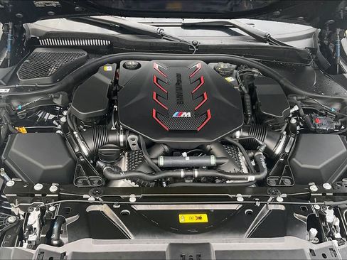 Used 2026 BMW M5 w/ Executive Package image 29