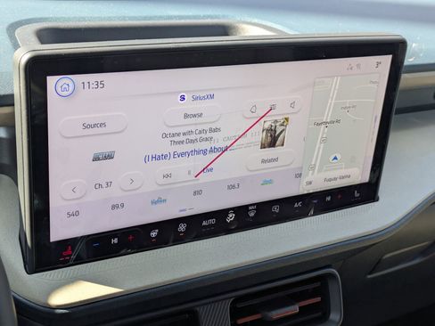 New 2026 Ford Maverick Lariat AWD/4WD image 18