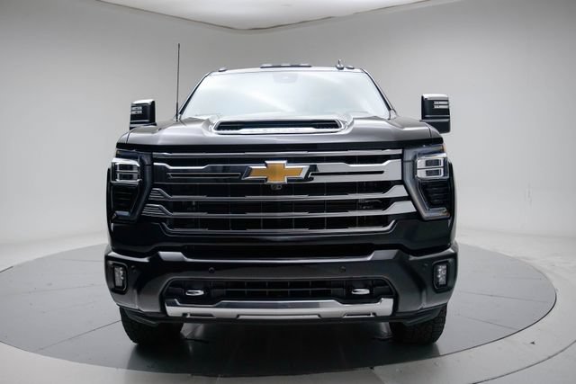 New 2026 Chevrolet Silverado 2500 High Country w/ Technology Package AWD/4WD image 12