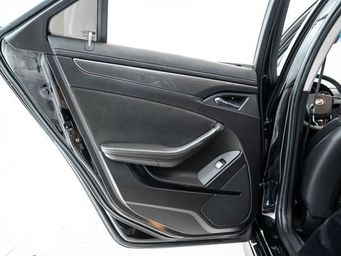 Used 2013 Cadillac CTS V RWD image 19