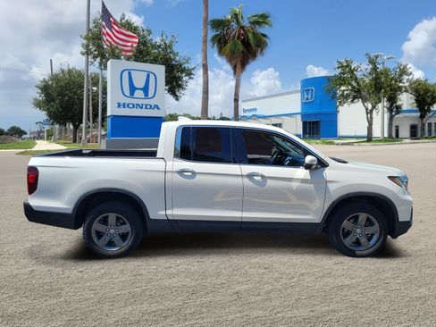 Used 2023 Honda Ridgeline RTL-E image 4