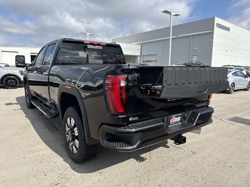 New 2026 GMC Sierra 2500 Denali w/ Denali Reserve Package image 6